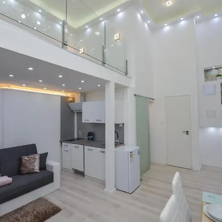 Westend Transit Apartman Apartmán Budapešť